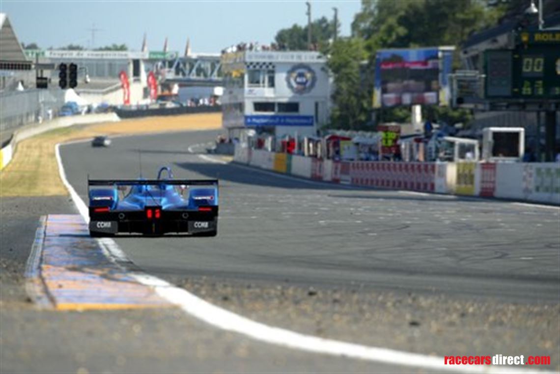 2002-courage-c60-judd-v10---lmp900-lmp1