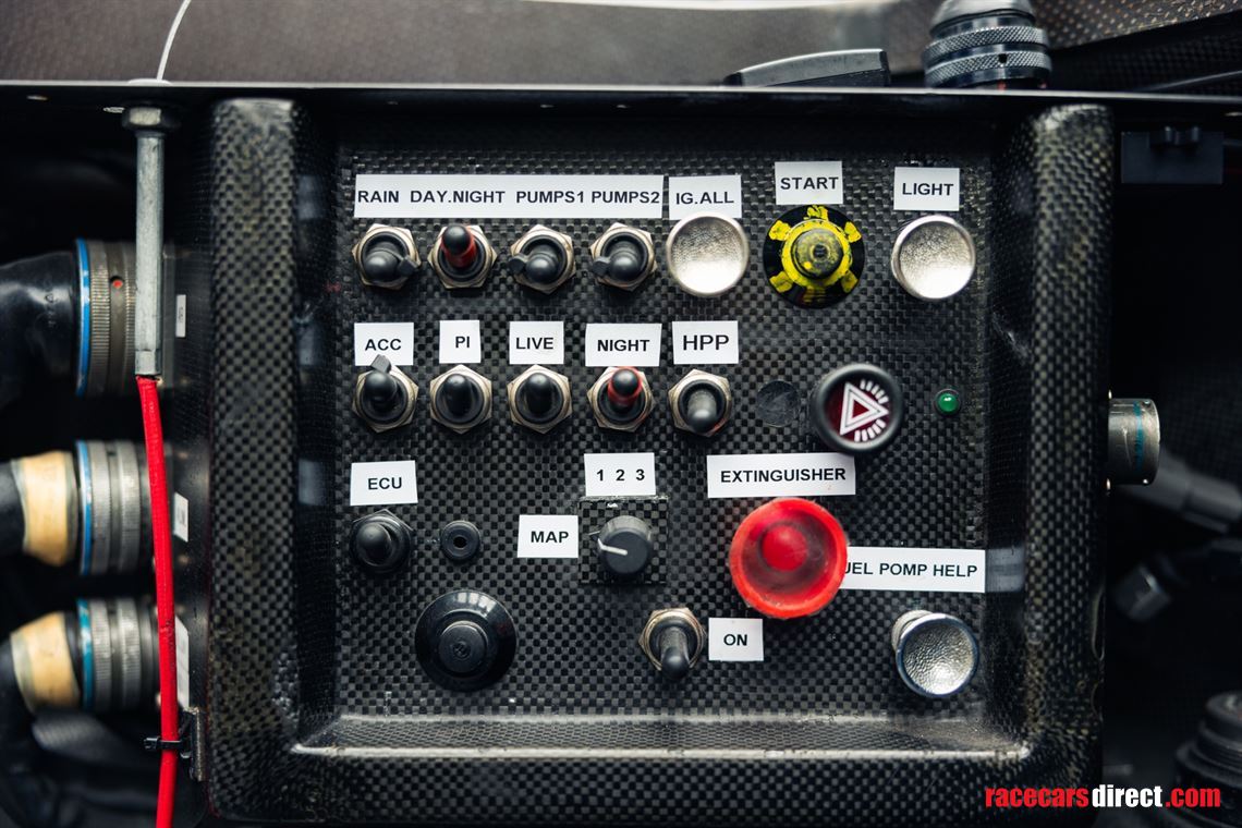 2002-courage-c60-judd-v10---lmp900-lmp1