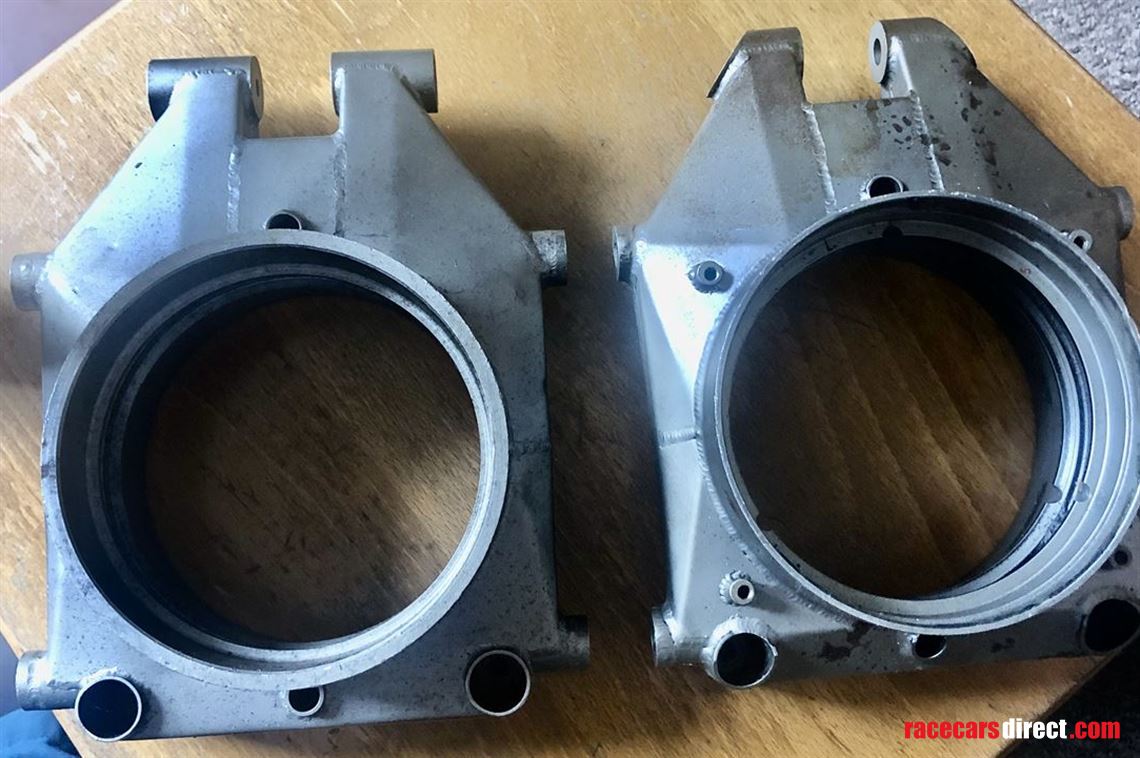 pair-racecar-rear-uprights---f3000-sports-rac