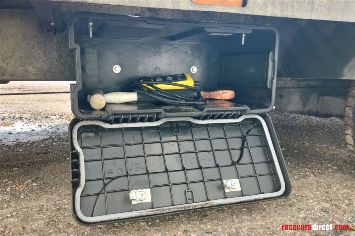 twin-deck-car-trailer