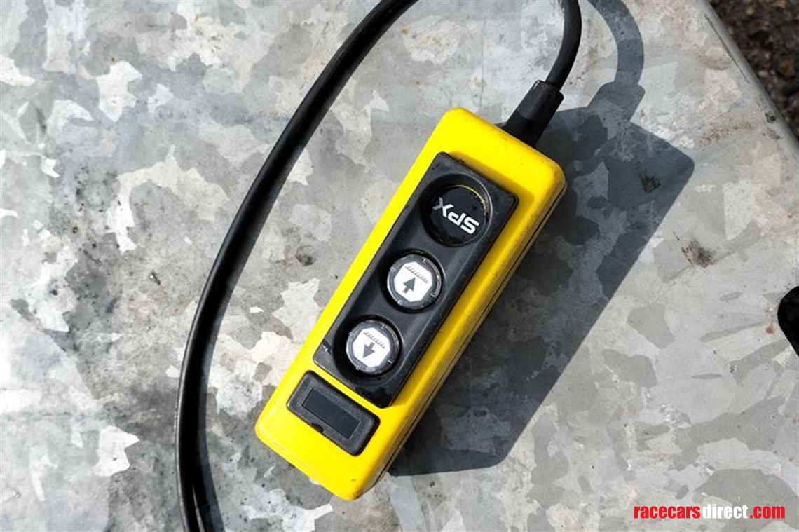 twin-deck-car-trailer