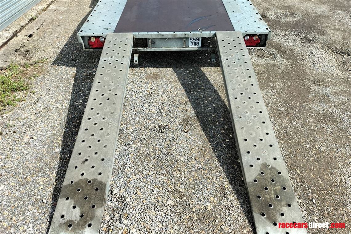 twin-deck-car-trailer