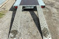 twin-deck-car-trailer