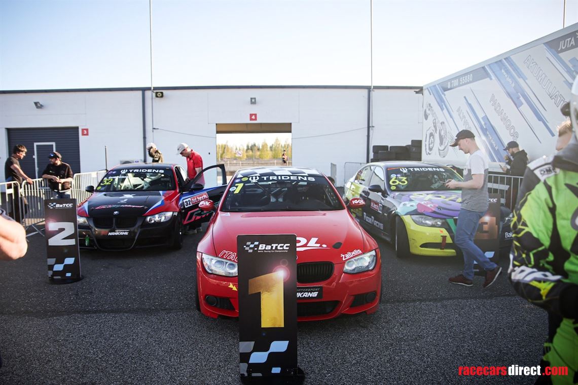 bmw-e92-325cup-race-car