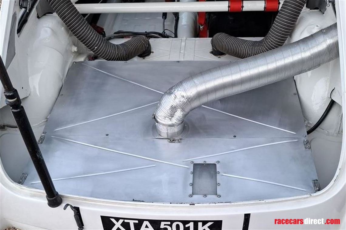 mgb-gt-1972-v8-race-car---400bhp-945kgs