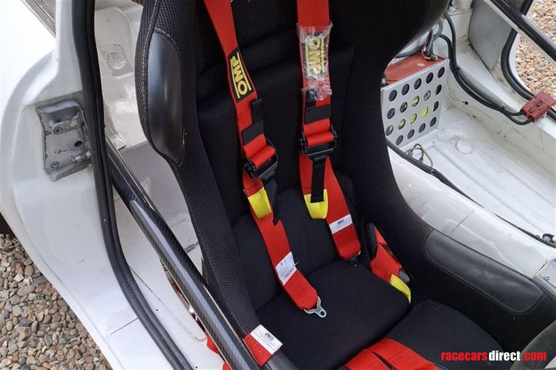 mgb-gt-1972-v8-race-car---400bhp-945kgs