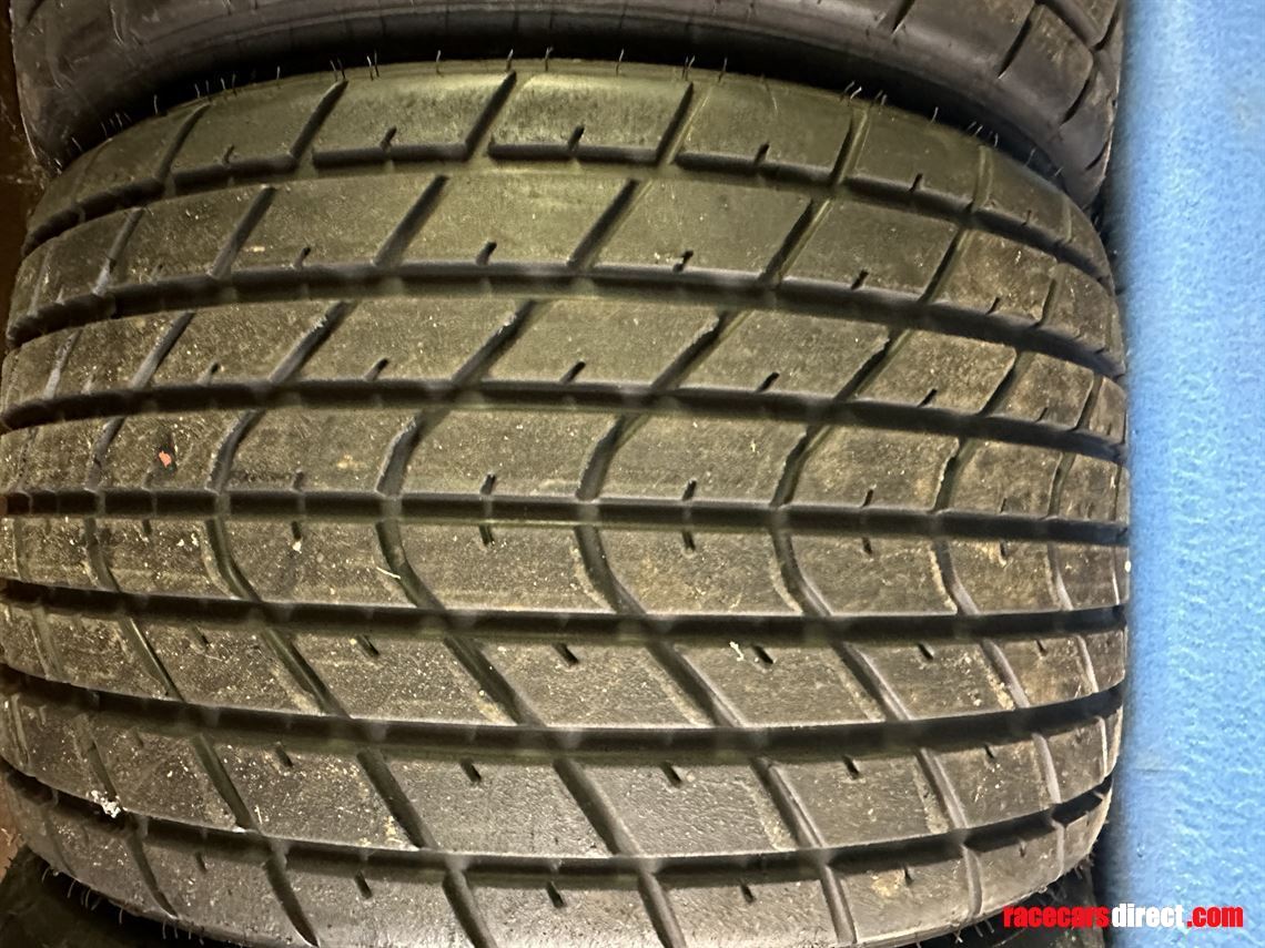 1-set-hankook-gt3-race-wet-tyres-300-660-18