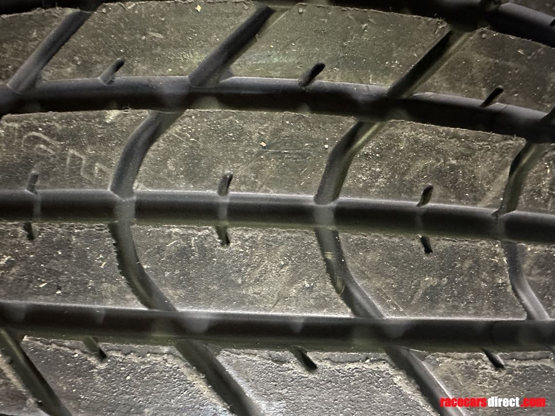 1-set-hankook-gt3-race-wet-tyres-300-660-18