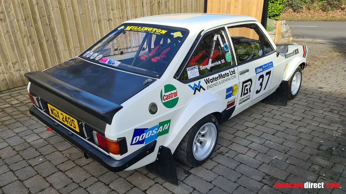 ford-escort-mk2-rally-car