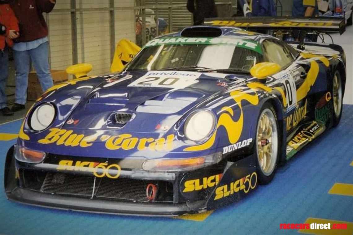 porsche-911-gt1-blue-coral-body-moulds-chassi