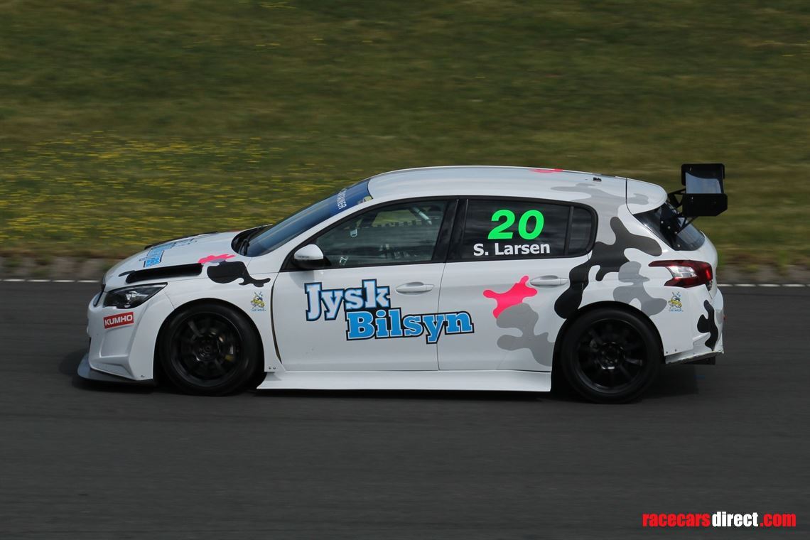 tcr-peugeot-308-only-4300km