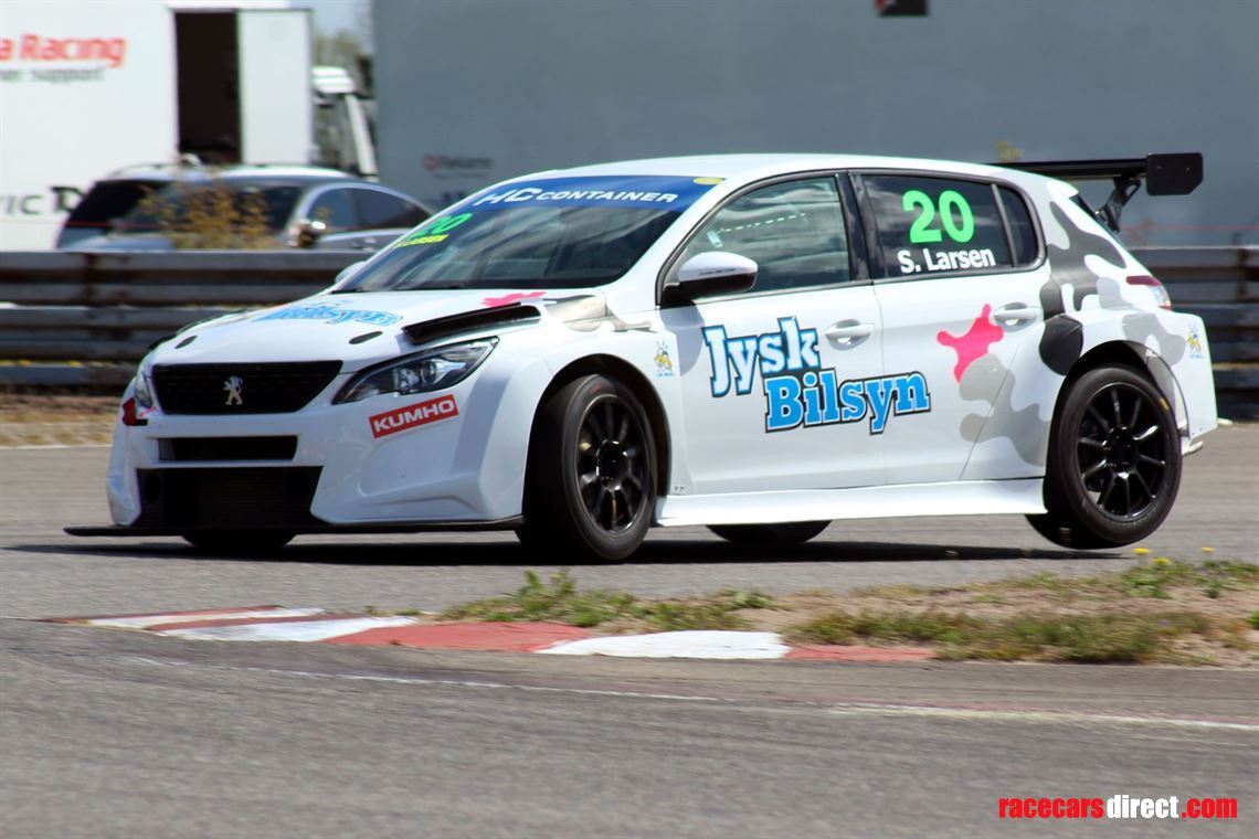 tcr-peugeot-308-only-4300km