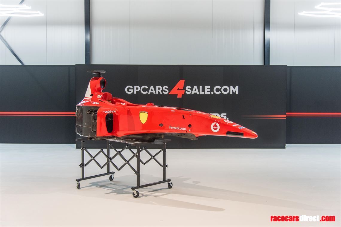 sold-f1-original-full-carbon-monocoque
