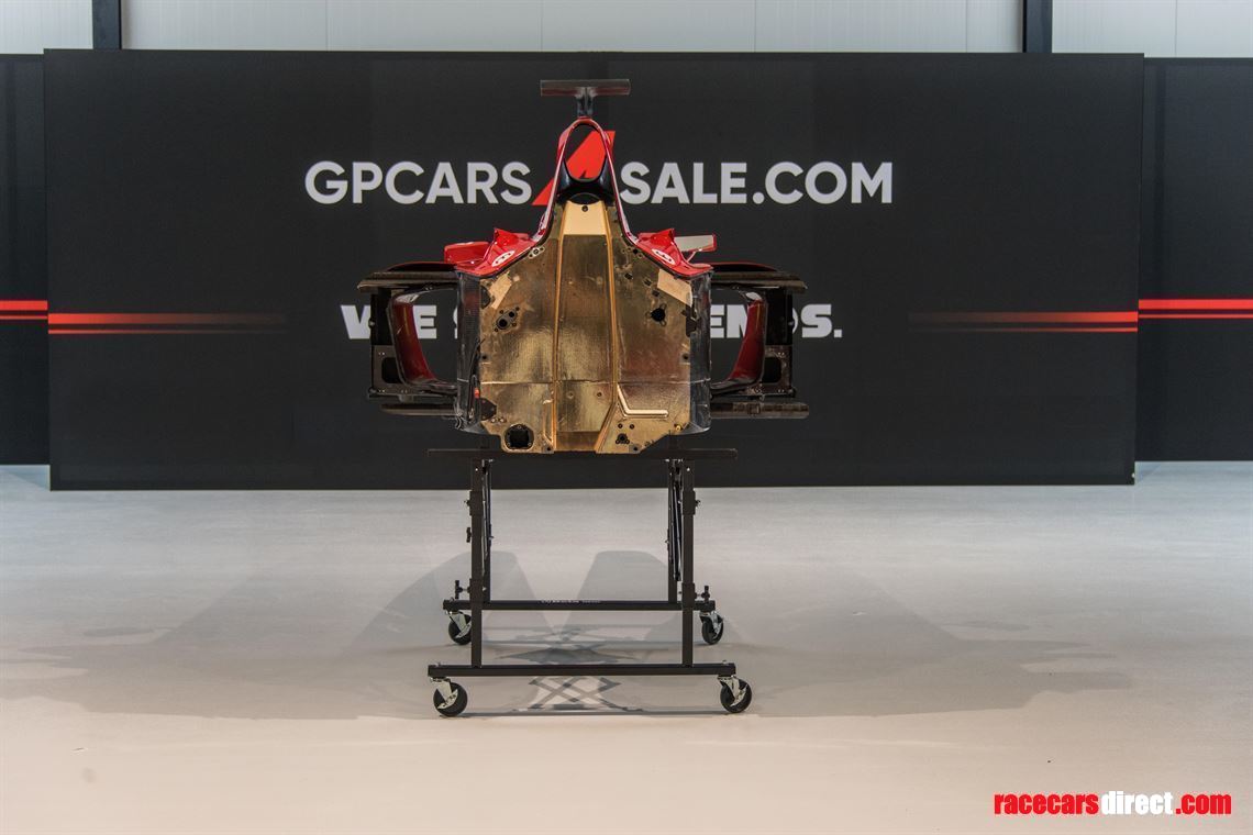 sold-f1-original-full-carbon-monocoque