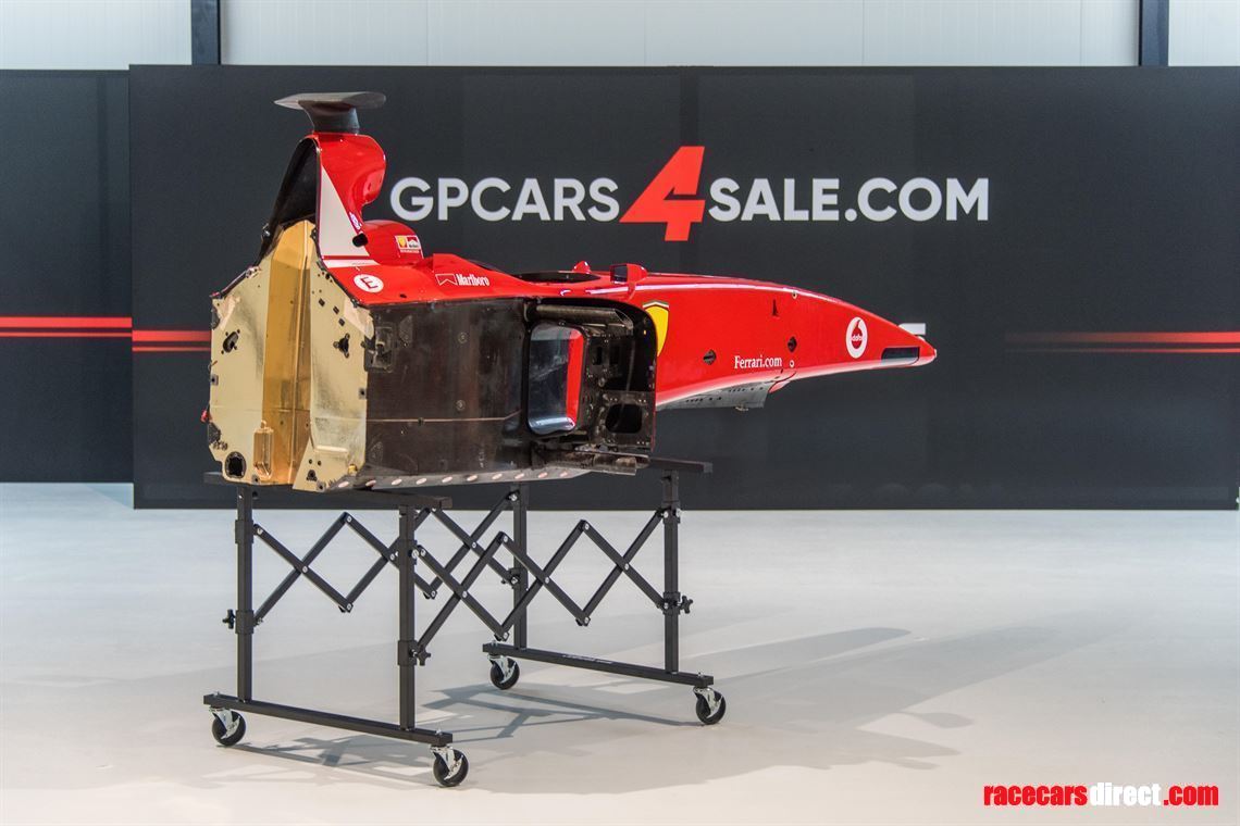 sold-f1-original-full-carbon-monocoque