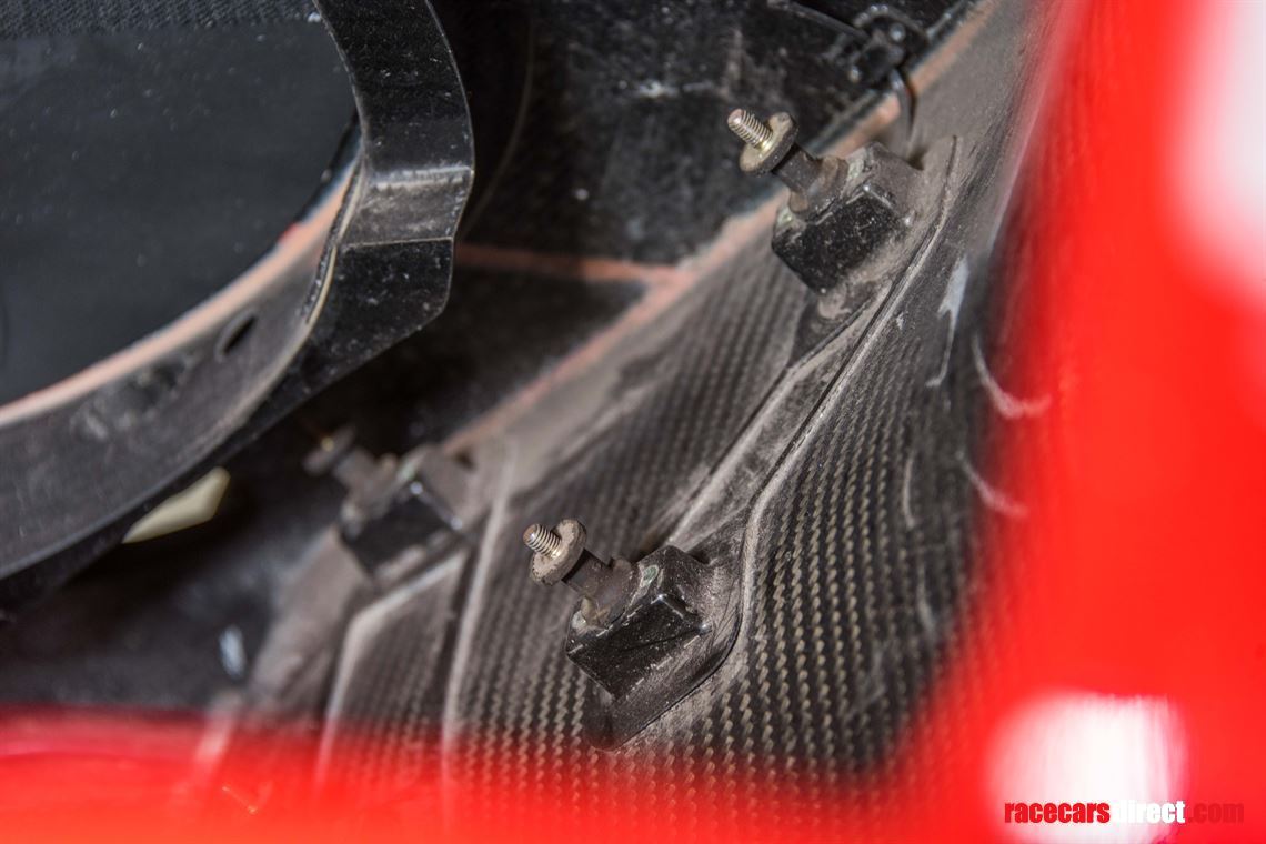 sold-f1-original-full-carbon-monocoque