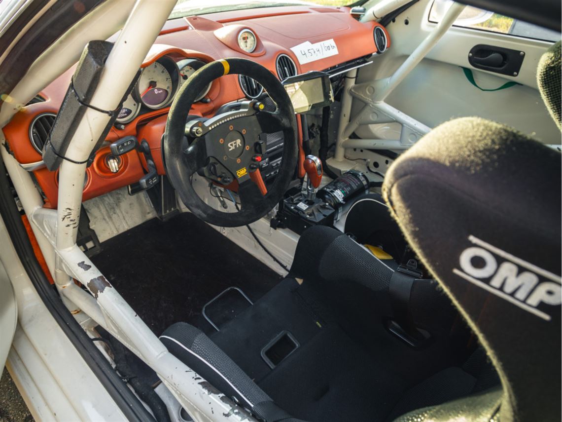 porsche-cayman-s-cup-pdk-racecar