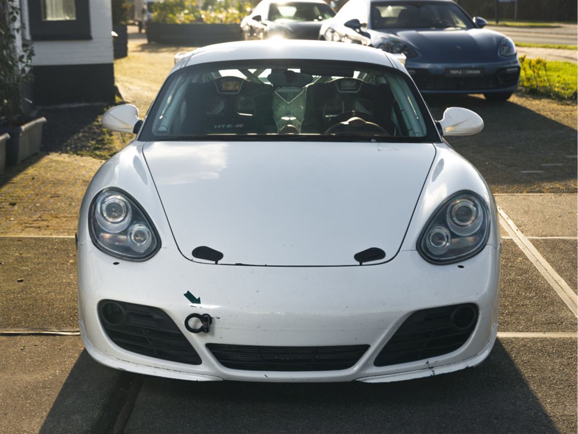 porsche-cayman-s-cup-pdk-racecar