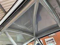 bmw-e30-m3-trackrace-car-reduced