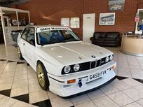 bmw-e30-m3-trackrace-car-reduced