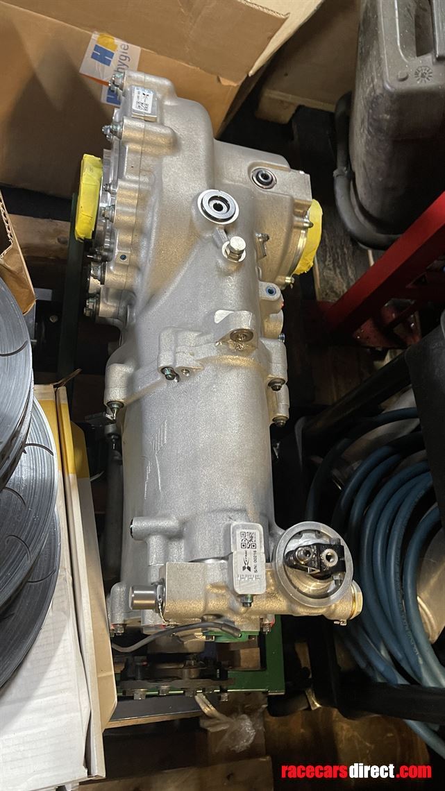 xtrac-p1334-nascar-transaxle-gearbox