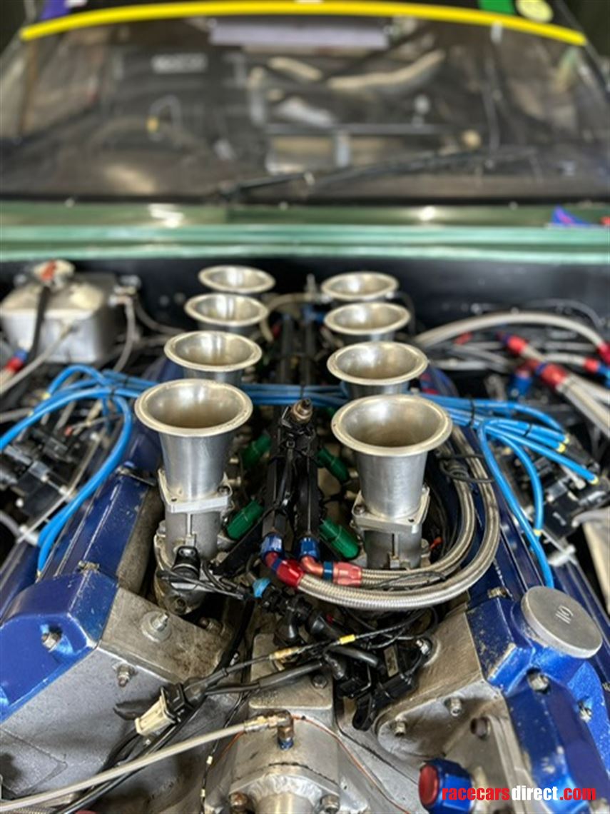 aston-martin-v8-racecar-price-reduction