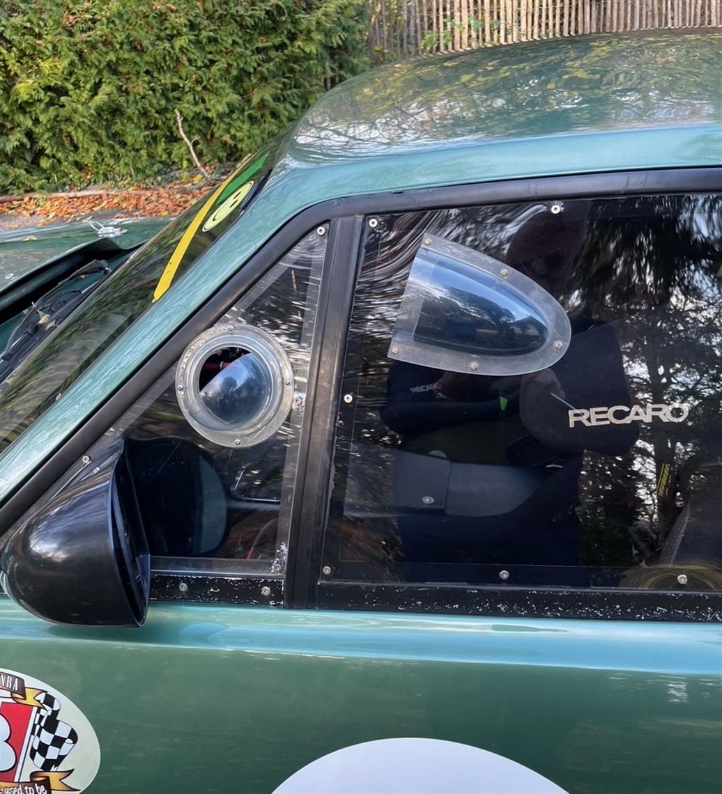 aston-martin-v8-racecar-price-reduction