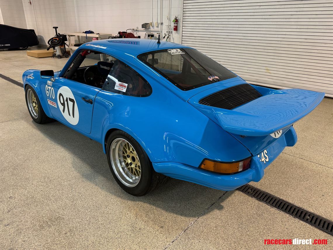 1973-porsche-rsr-replica-roller-with-parts-in