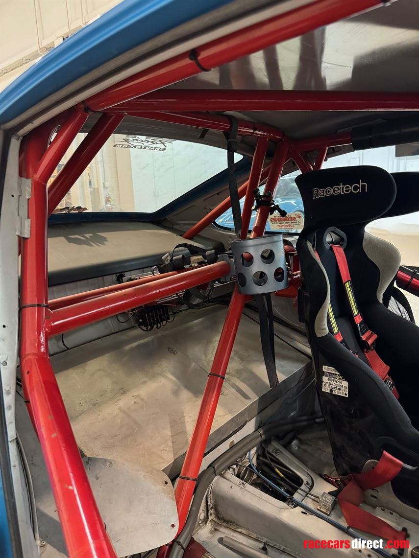 1973-porsche-rsr-replica-roller-with-parts-in