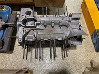 1973-porsche-rsr-replica-roller-with-parts-in