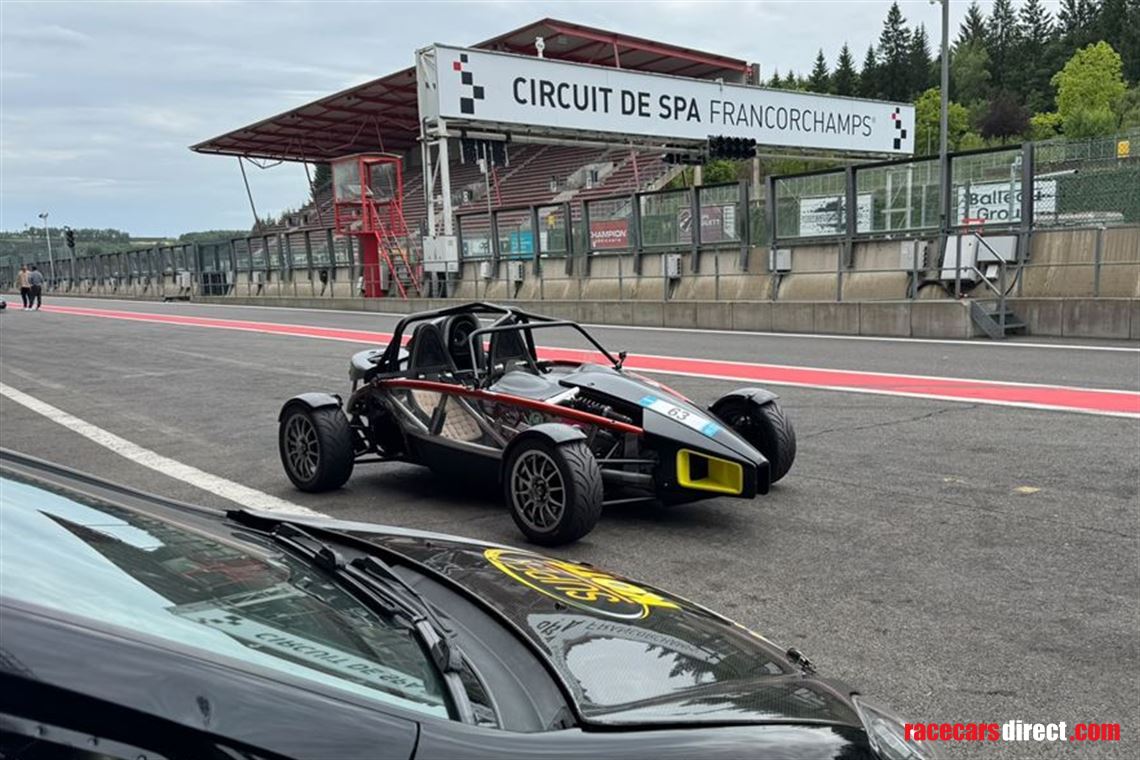 ariel-atom-3-trackday-car