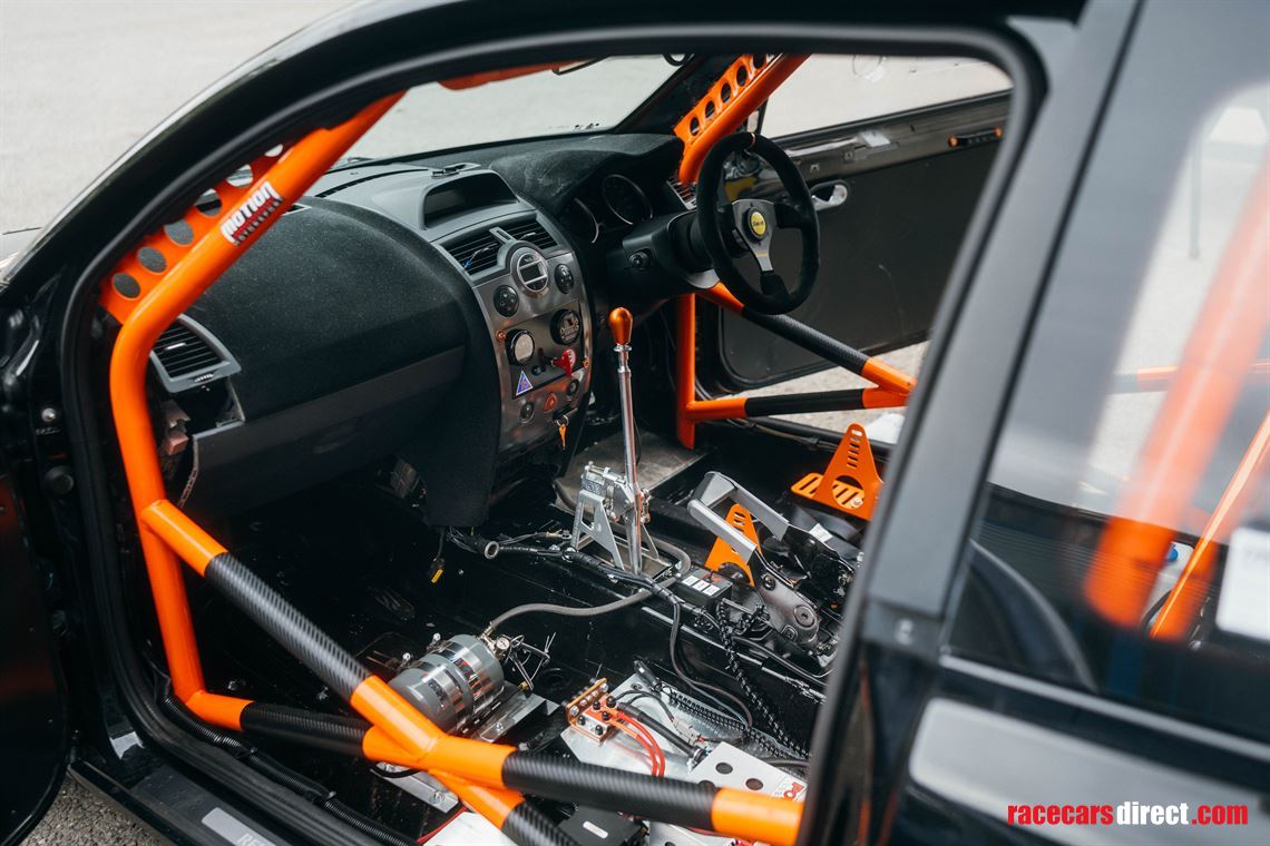 road-legal-track-ready-megane-r26-fia-spec