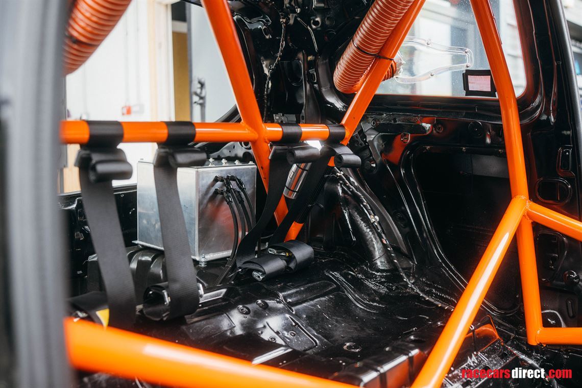 road-legal-track-ready-megane-r26-fia-spec