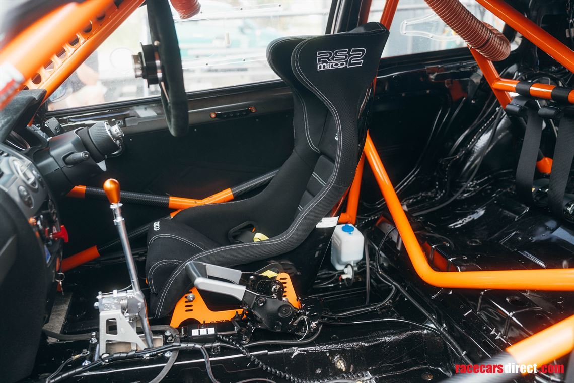 road-legal-track-ready-megane-r26-fia-spec