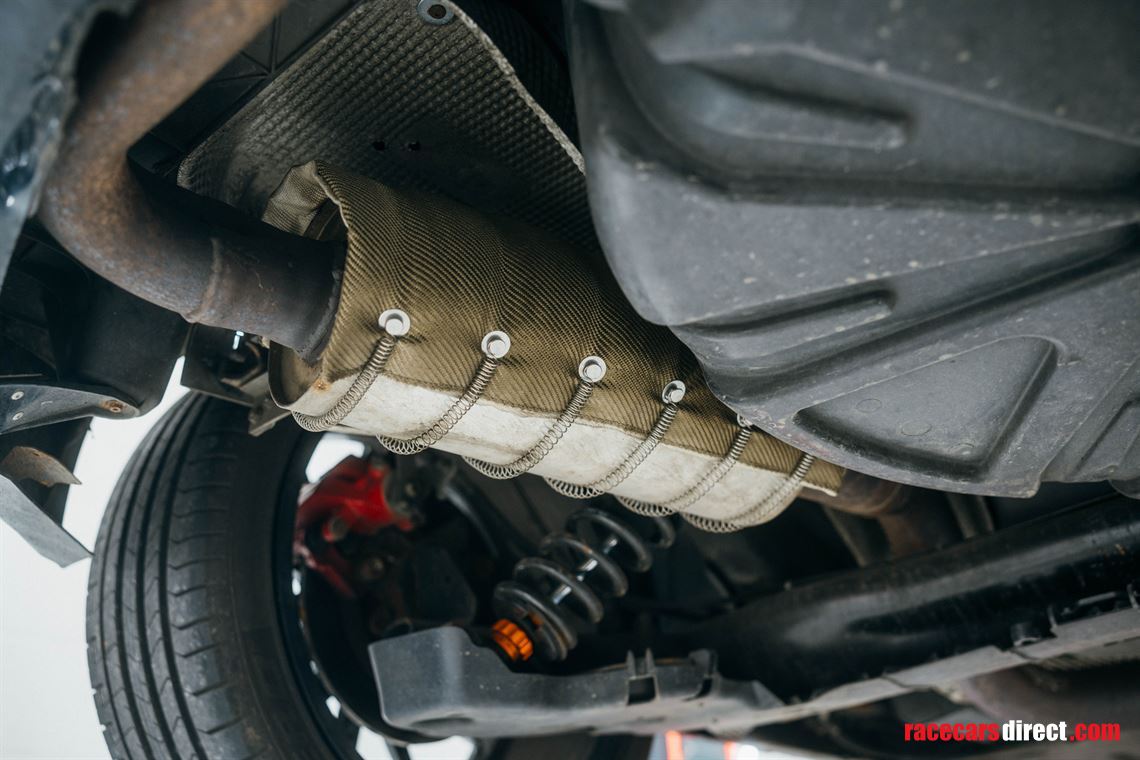 road-legal-track-ready-megane-r26-fia-spec