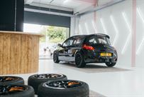 road-legal-track-ready-megane-r26-fia-spec