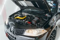 road-legal-track-ready-megane-r26-fia-spec