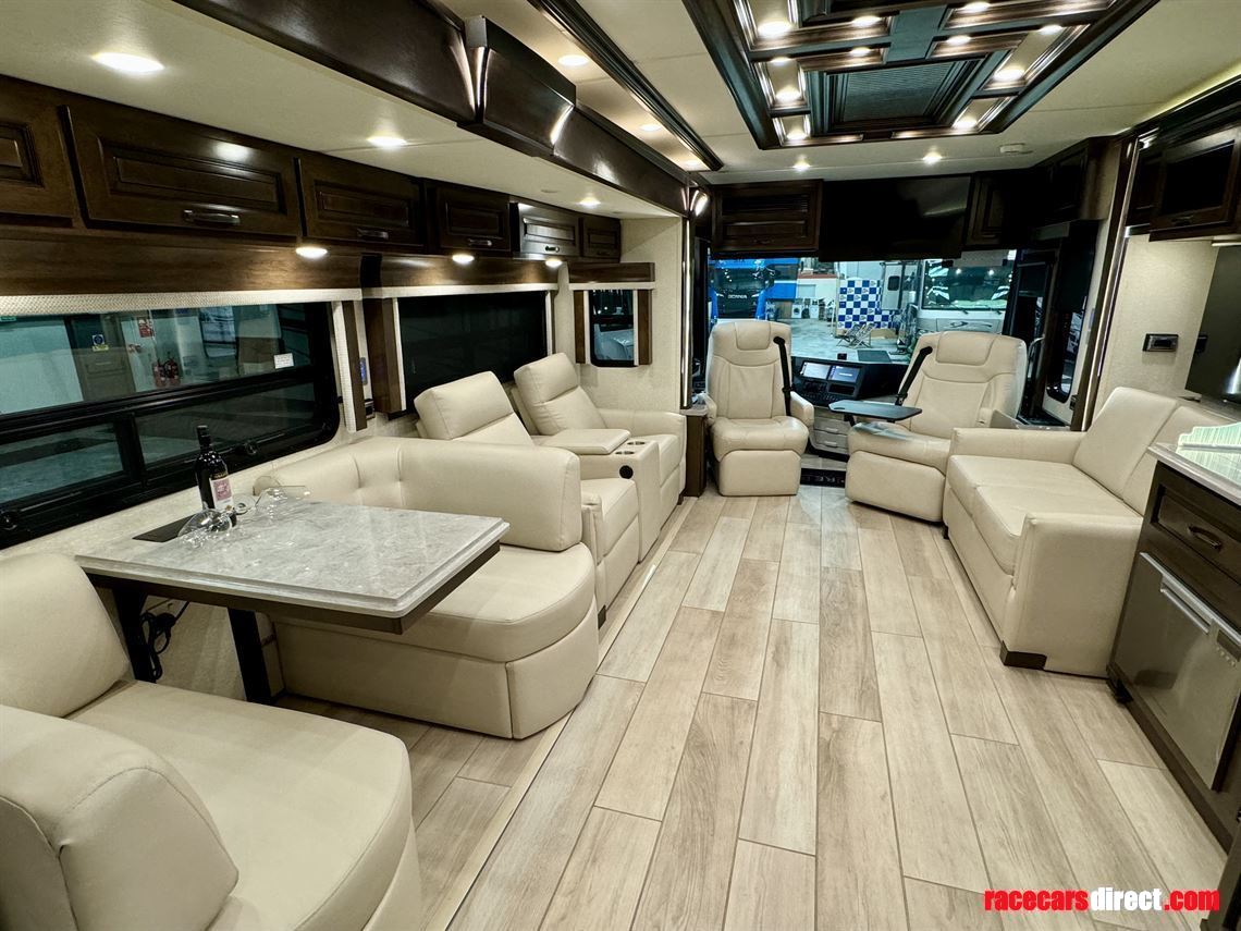 newmar-dutch-star-3736