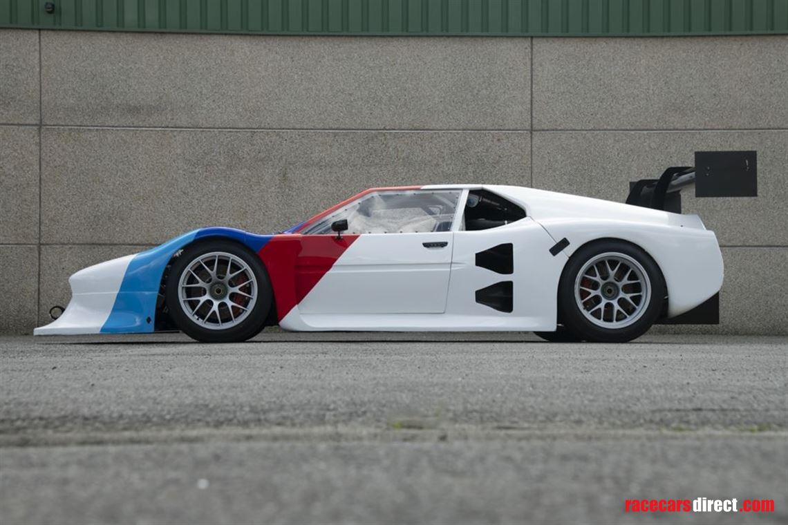 bmw-m1-silhouette