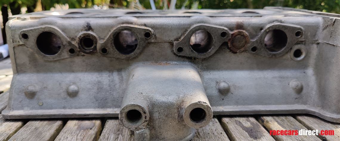 lotus-twincam-cylinder-head