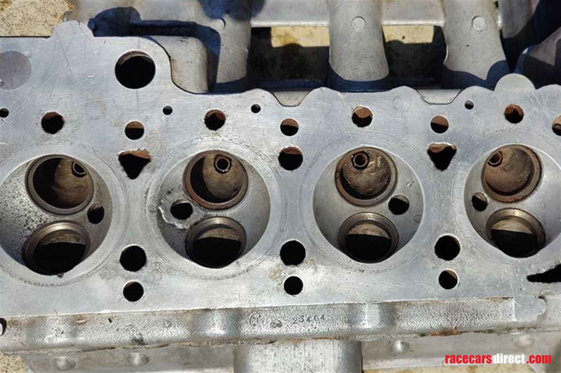 lotus-twincam-cylinder-head