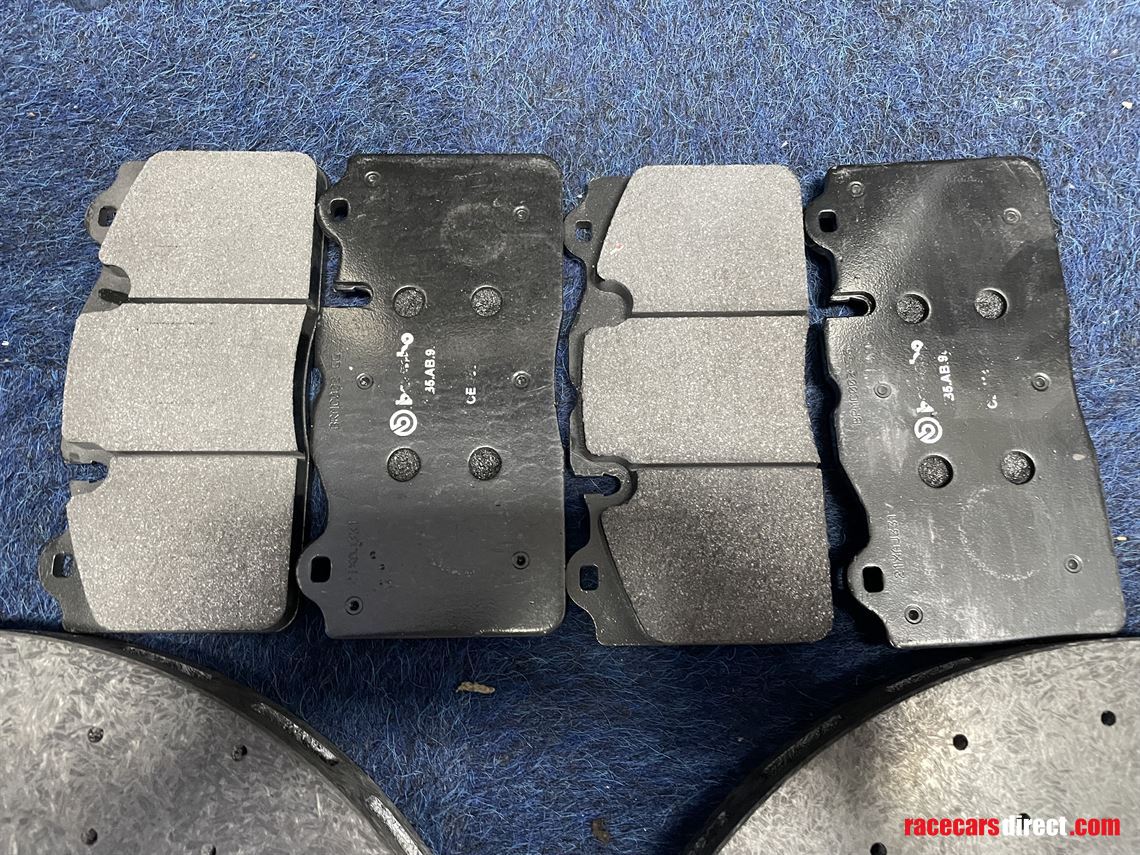 ferrari-488-challenge-evo-brakes
