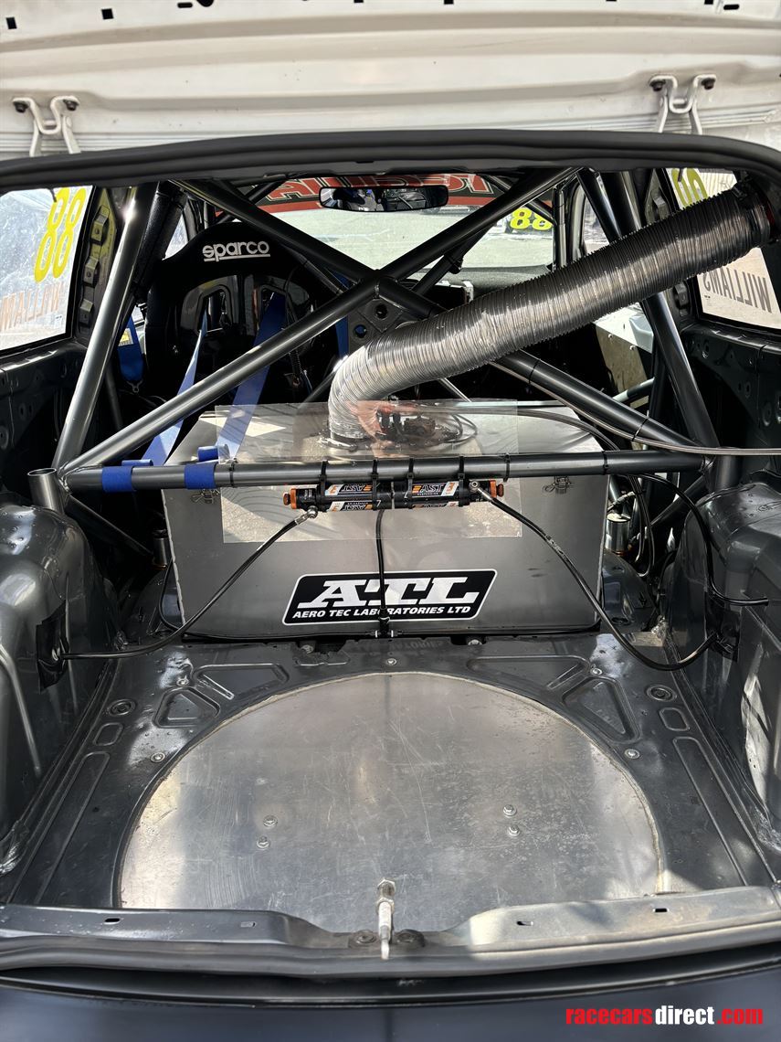 volkswagen-golf-mk6-race-car-dsg-lhd