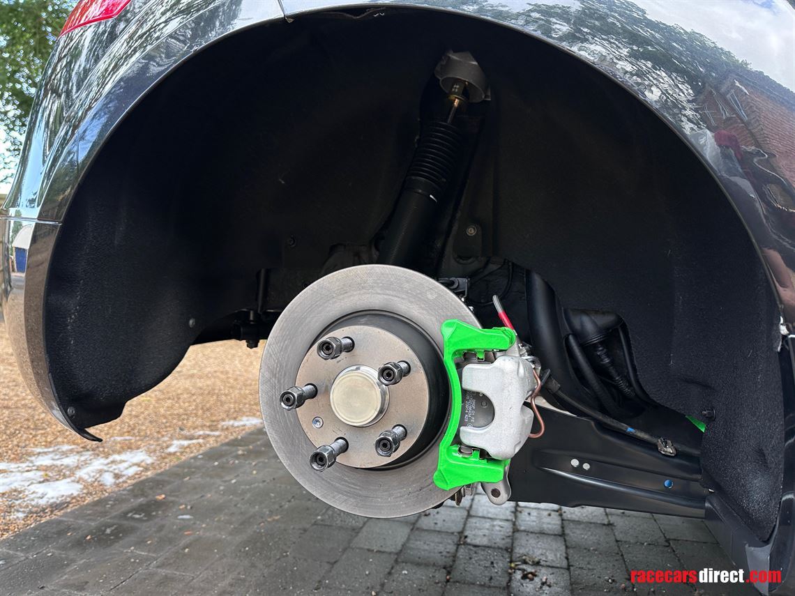 audi-tt-cup-race-car---brand-new-build