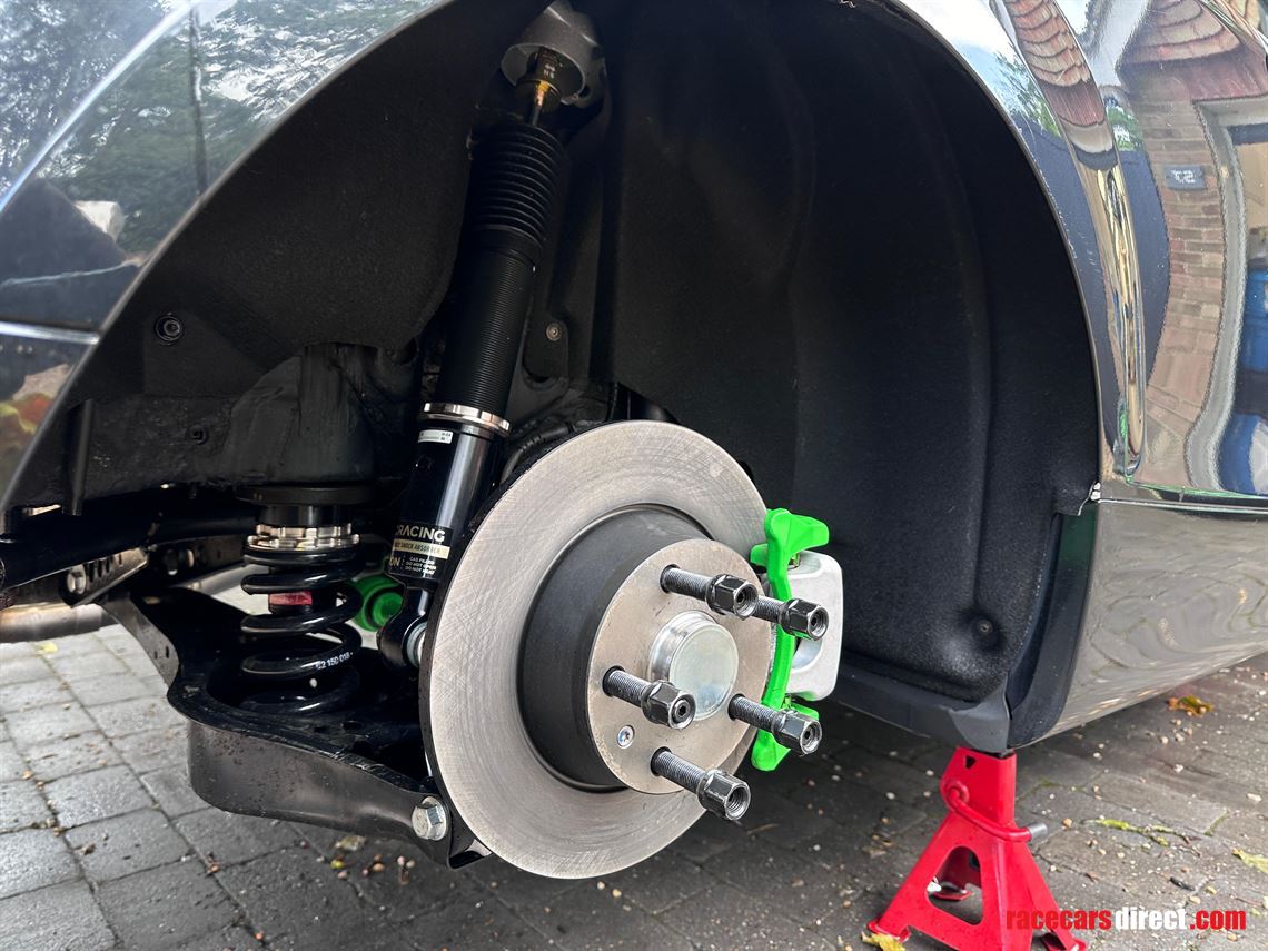 audi-tt-cup-race-car---brand-new-build