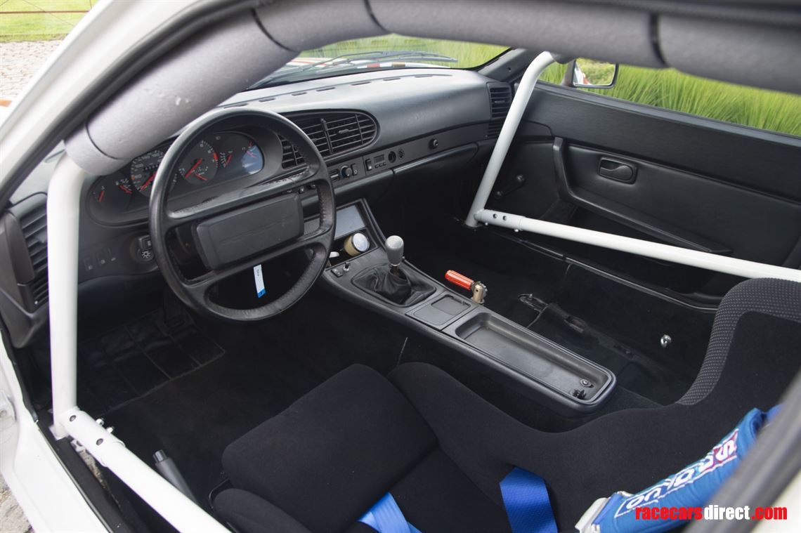 porsche-944-turbo-cup