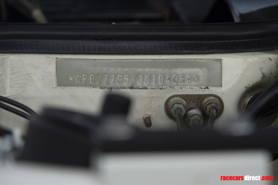 porsche-944-turbo-cup