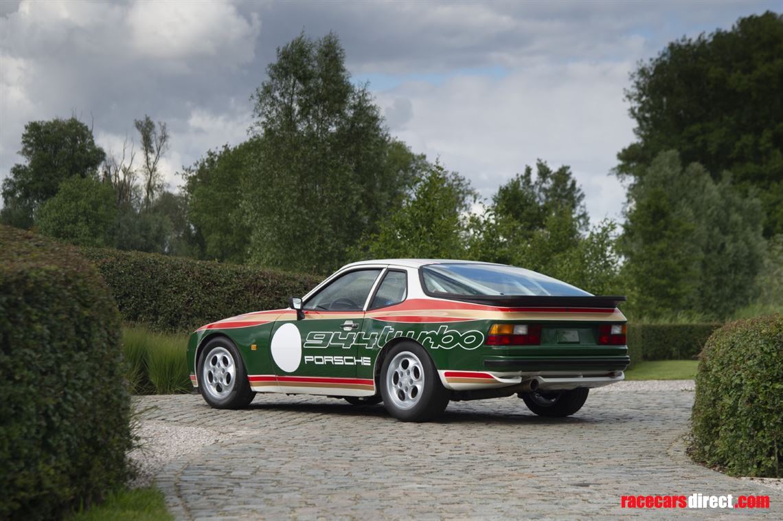 porsche-944-turbo-cup