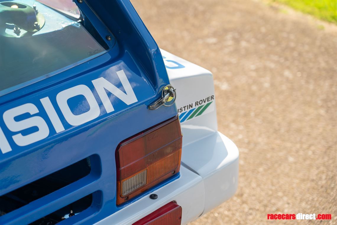 metro-6r4-replica-competition-car