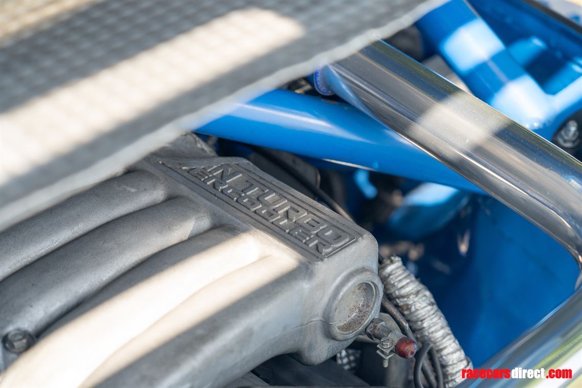 metro-6r4-replica-competition-car